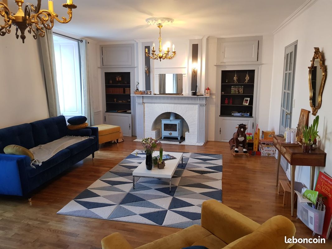 Maison 7 pièces 180 m² · à Saint-Yrieix-la-Perche · 180 m² · 257 000 €