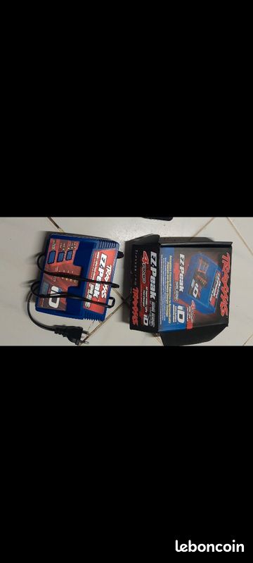 Traxxas EZ-Peak Live Dual Chargeur de modélisme 26 A LiPo, arrêt NiMH Minus- Delta-U, détection de batterie Traxxas EZ-Peak Live Dual Chargeur de modélisme 26 A LiPo, arrêt NiMH Minus- Delta-U, détection de batterie