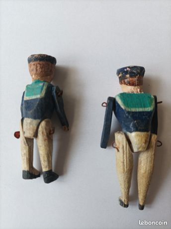 JOUET TRES ANCIEN mouton figurine vitrine collection en peau yeux en