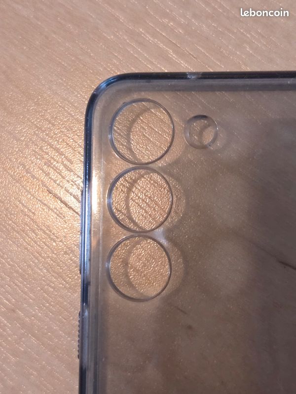 Coque fine teintée pour Samsung Galaxy S23 à coussins d'air, marque Spigen (image 7)