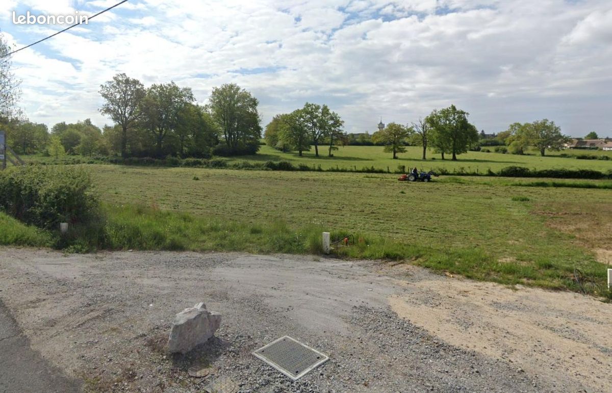 Terrain 581 m² Yzeure · 49 000 €