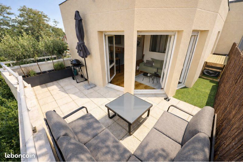 Appartement 2 pièces 45 m² · à Fresnes · 45 m² · 285 000 €
