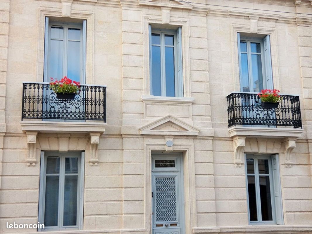 Maison 10 pièces 270 m² · à Bordeaux · 270 m² · 1 175 000 €