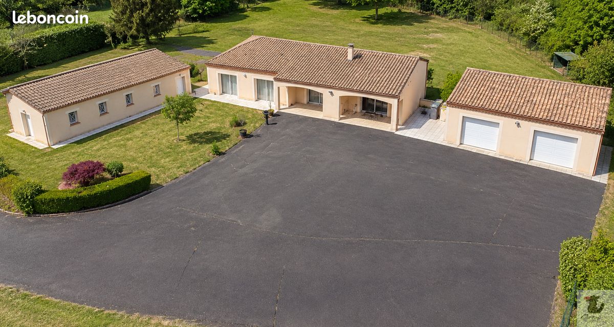 Maison 5 pièces 132 m² · à Ribagnac · 132 m² · 276 000 €