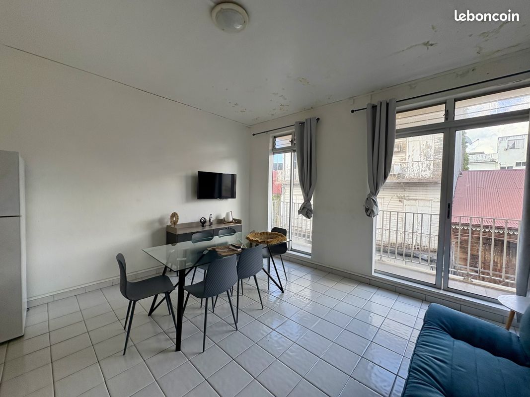 Appartement 3 pièces 51 m² · à Pointe-À-Pitre · 51 m² · 800 €
