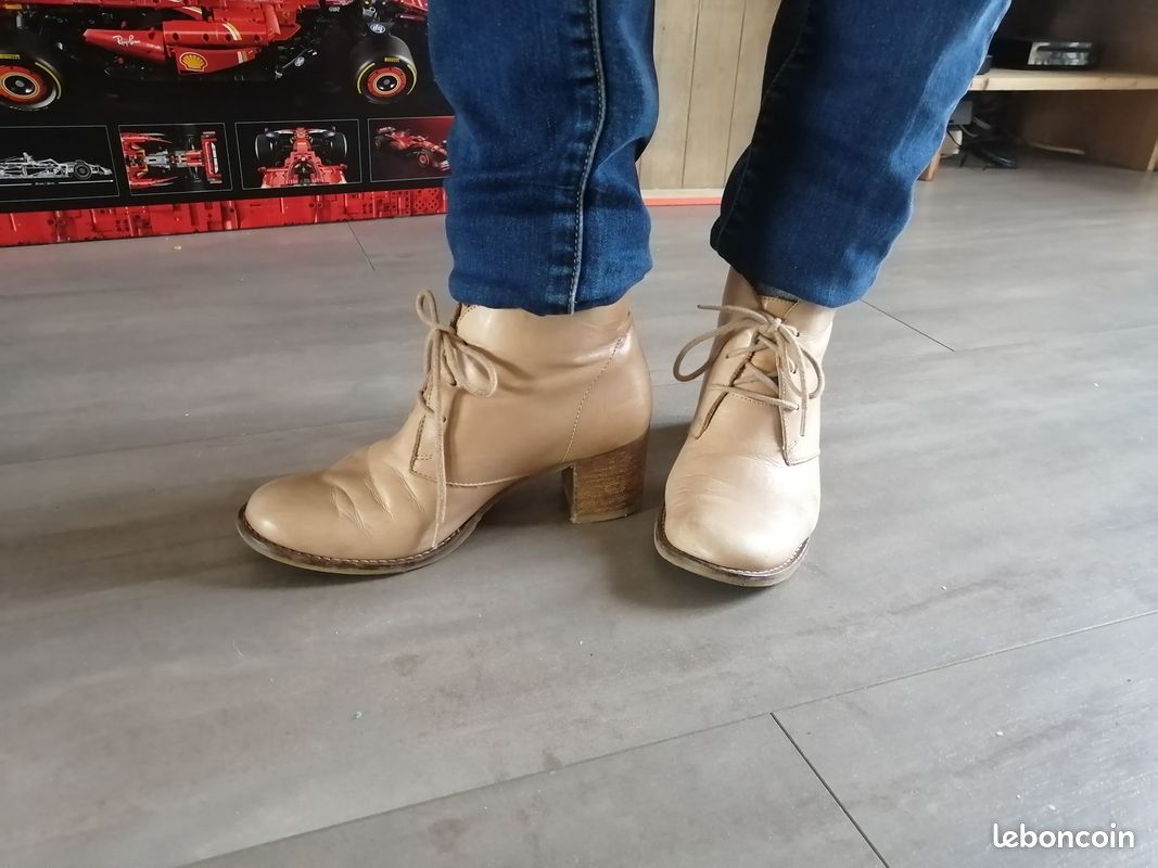 Bottines Chinese Laundry Beige Dentelle Ouvertes Bout Ouvert Taille 8.5 - Occasion