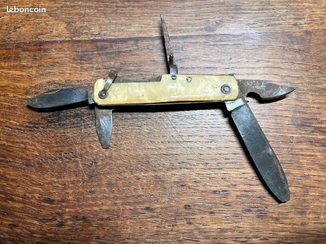 COUTEAU ANCIEN MULTIFONCTION 8 pièces - style PRADEL EUR 100,00