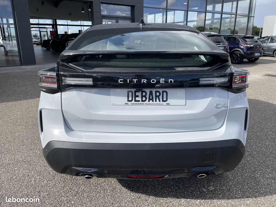 Citroen C4 1.2 HYBRIDE 145CH S&S BUSINESS AUTOMATIQUE (image 6)