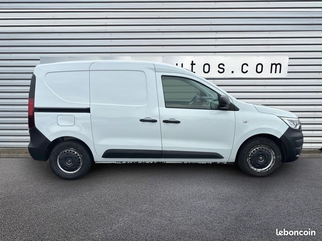 RENAULT EXPRESS 1.5 Blue dCi 95 II VAN FOURGON Confort (image 5)