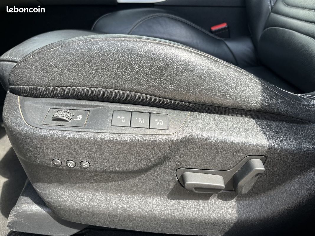 Citroen DS5 2.0 BLUEHDI180 BE CHIC S&S EAT6 (image 8)