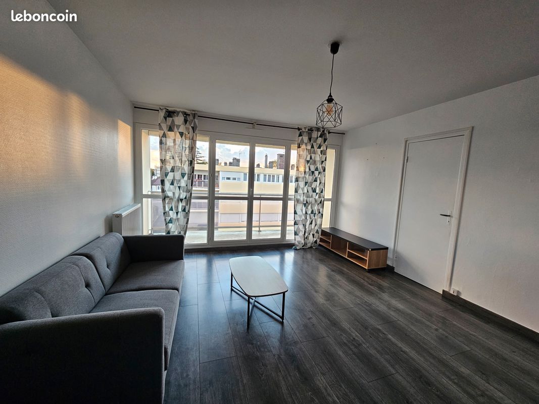 Appartement 2 pièces 50 m² · à Caen · 50,3 m² · 880 €/mois