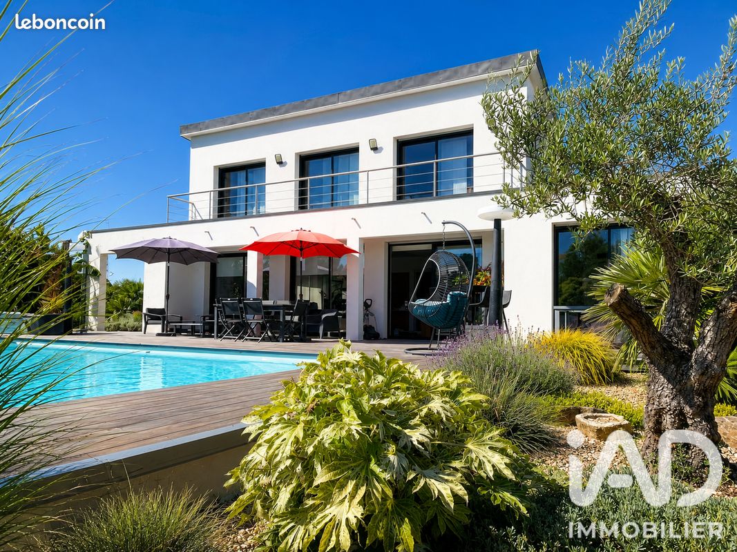 Maison 6 pièces 137 m² · à Plomeur · 137 m² · 576 000 €