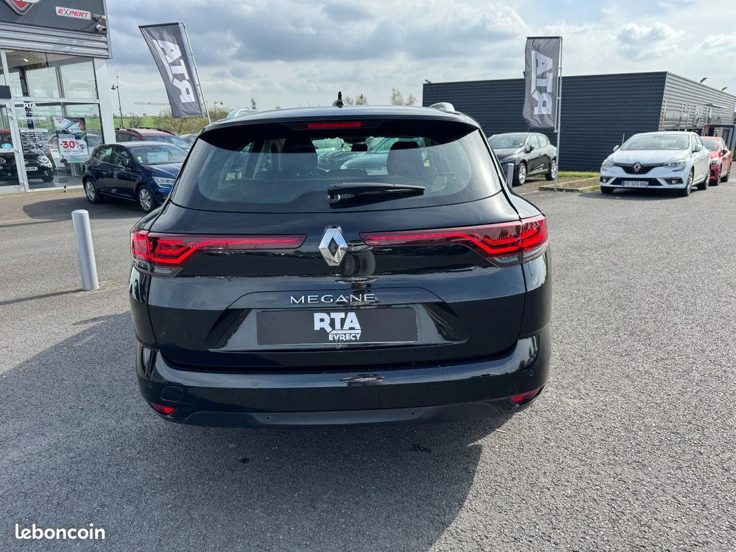 Renault MÉGANE IV ESTATE ESTATE 1.5 DCI 115 Evolution (image 13)