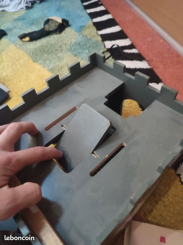 Château playmobile bois (image 2)
