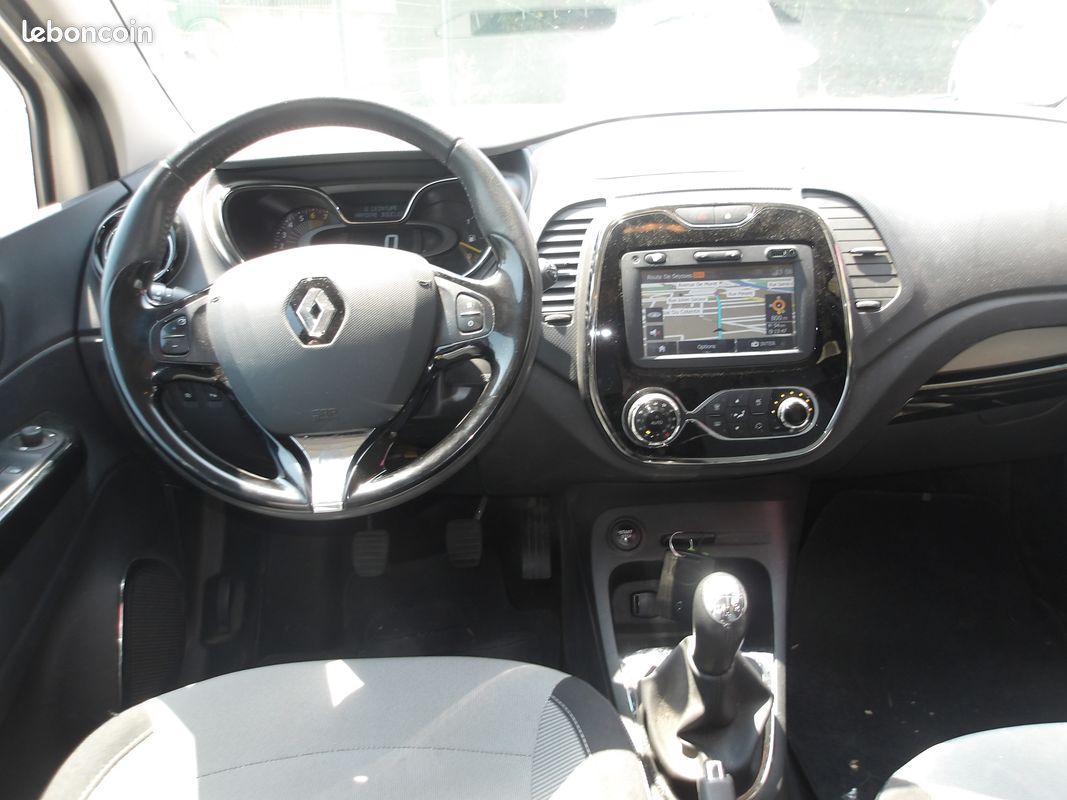 Captur Essence 90 cv Intens " 115.000 Kms " GPS + Radars (image 5)
