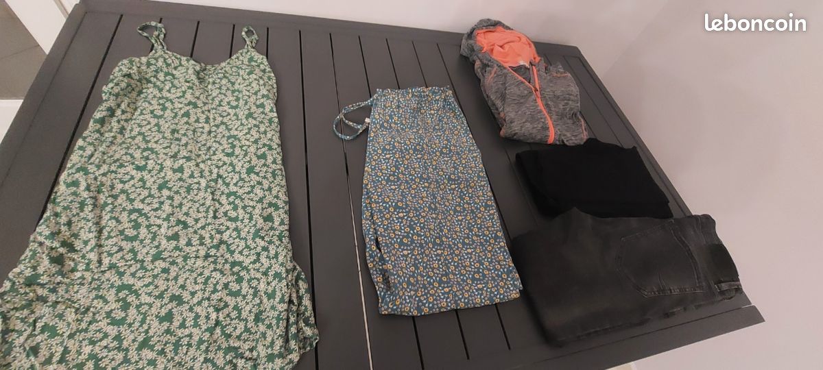 Lot taille S femme (image 3)