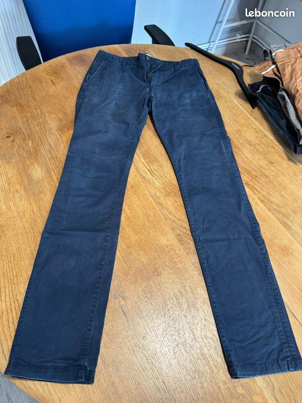 Chino Jules (image 1)