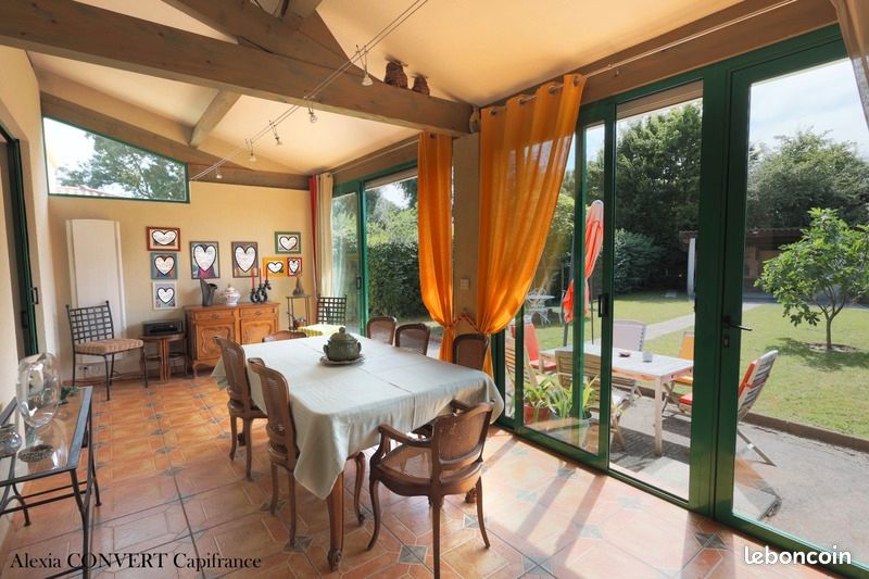 Maison 5 pièces 146 m² · à Montrevel-en-Bresse · 146 m² · 255 000 €