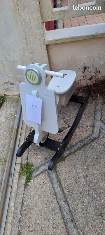 Jouet en bois scooter à bascule (image 1)