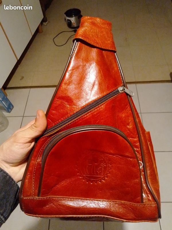 Sac Voyage En Cuir Losna Rouge - Neuf Avec étiquettes - Marque Rouge