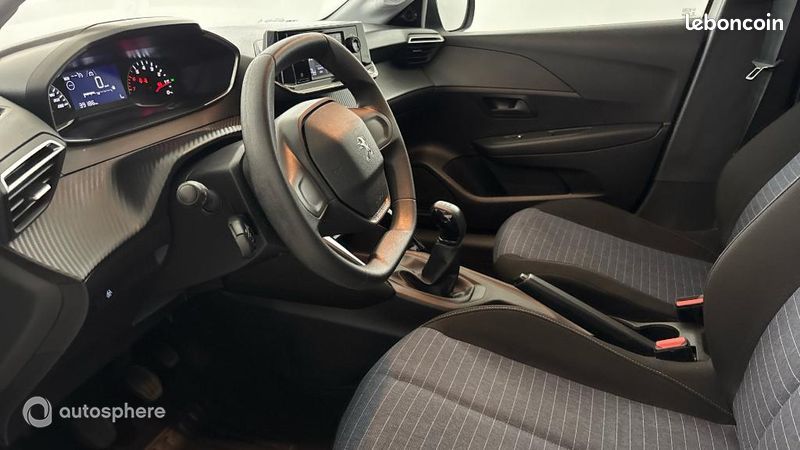 Peugeot 208 1.2 PureTech 75ch S&S Like (image 12)