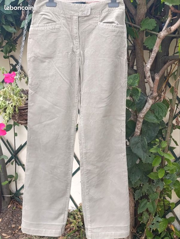 Pantalon droit en velours côtelé Aigle – Couleur Grège / Beige Taupe (image 1)