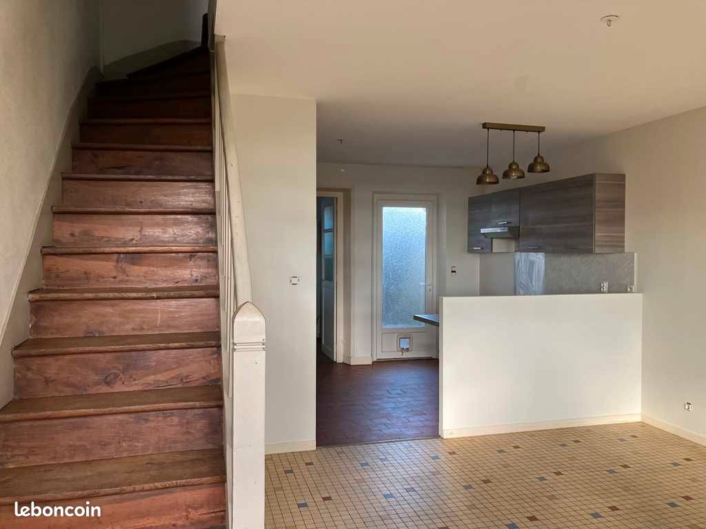 Maison 4 pièces 60 m² · à Segré-en-Anjou Bleu · 60 m² · 550 €/mois