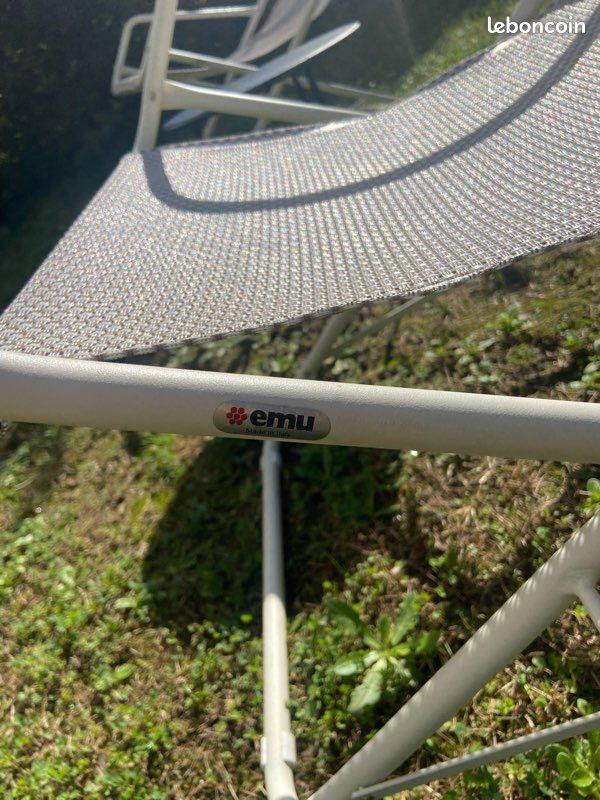 Chaises longues (image 5)
