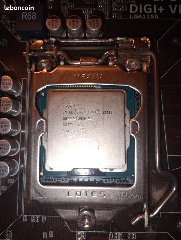 Pack Carte Mère ASUS Avec Processeur Pentium G2020, 4 Go DDR3, HDD 1 To Et GeForce 210