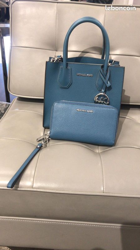 Sac bleu michael kors (image 2)