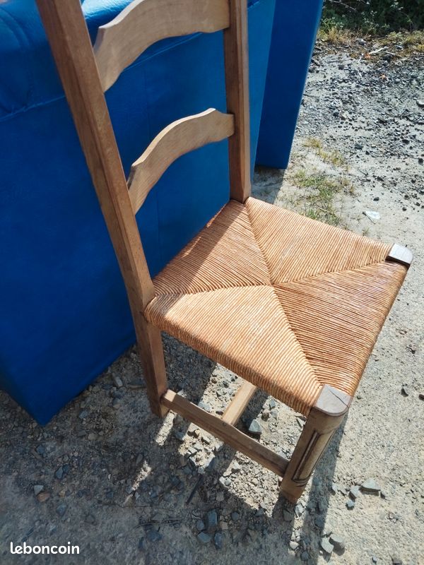 Chaise en paille (image 2)