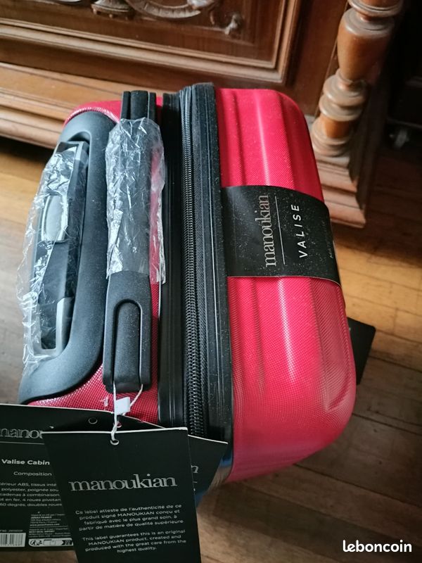 Valise Cabine Manoukian 20x31x47,5 Cm - Roulettes 360° - Rouge - Neuf Sous Emballage