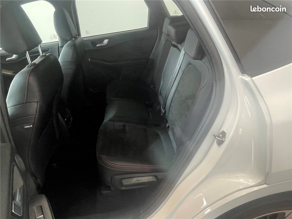 Ford Kuga III 2.5 DURATEC 190 CH FLEXIFUEL FHEV E85 POWERSHIFT ST-Line X (image 28)