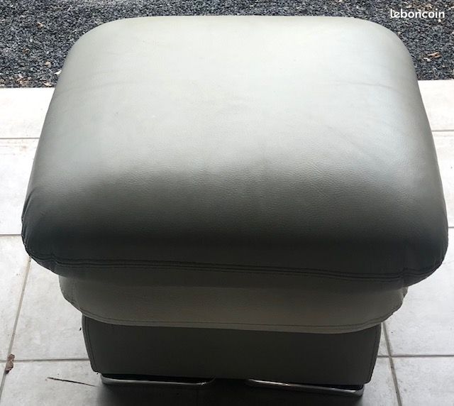 Salon en cuir: Canapé, fauteuil, pouf (image 3)