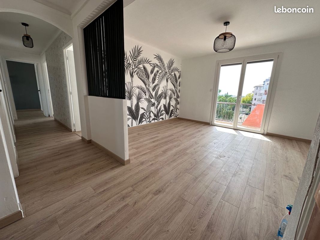 Appartement 5 pièces 80 m² · à Béziers · 80 m² · 904 €