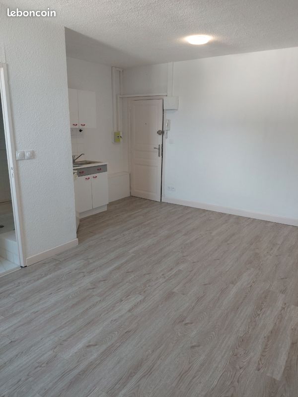 Appartement 1 pièce 23 m² · à Mende · 23 m² · 330 €
