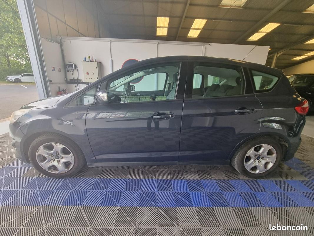 Ford c-max 1.6 tdci 95 edition (image 17)