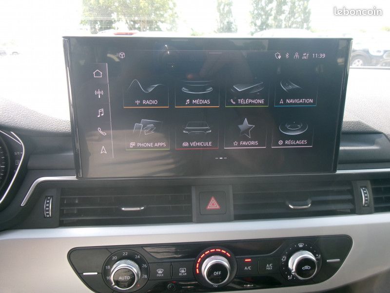 Audi A4 AVANT 30 TDI 136CH BUSINESS LINE S TRONIC 7 7CV (image 29)