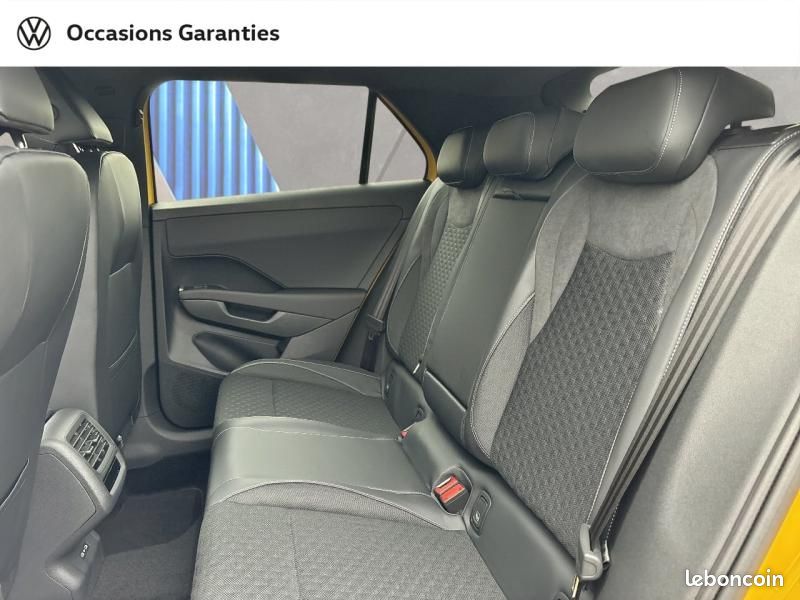 Volkswagen T-Roc 1.5 eTSI 150ch R-Line DSG7 (image 14)