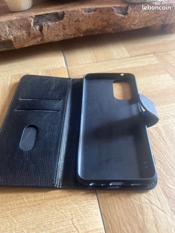 Pochette oppo A74 (image 1)