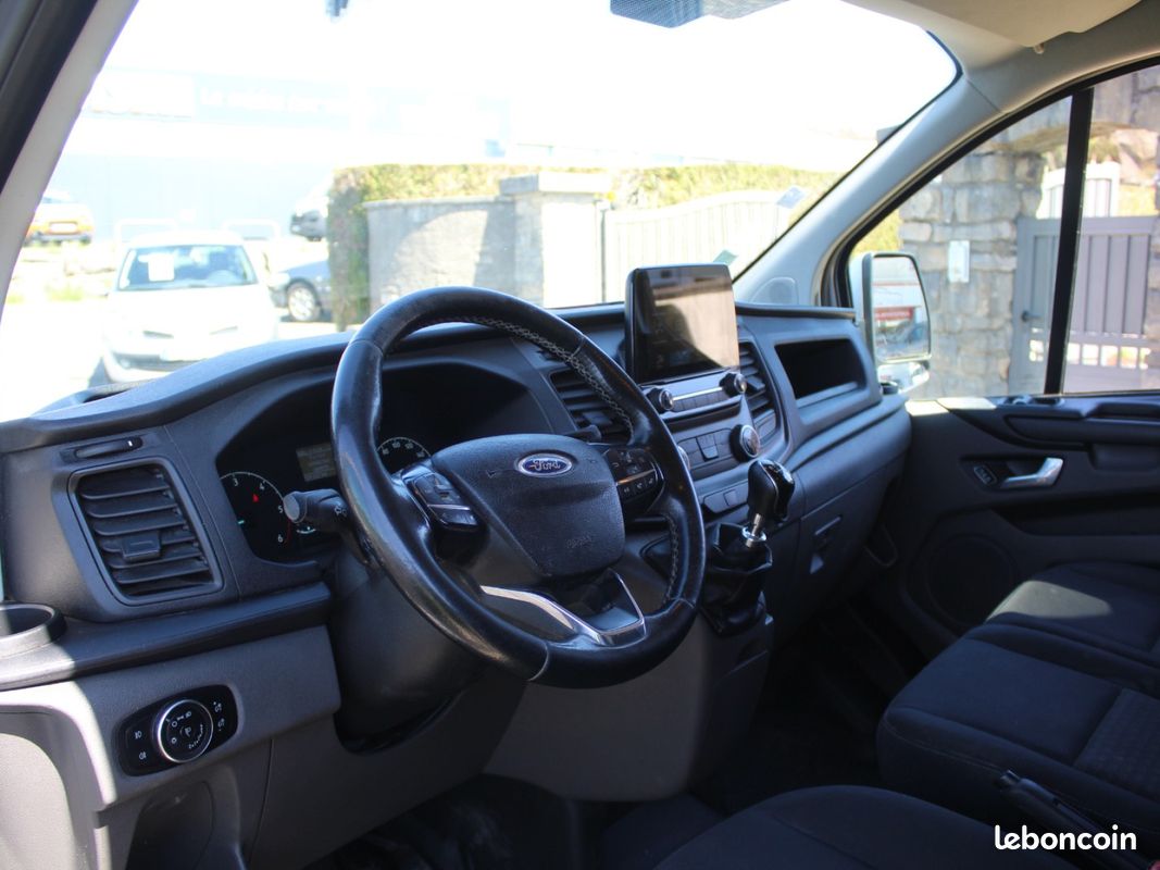 Ford transit custom fourgon 340 l1h1 2.0 ecoblue 130 (image 7)