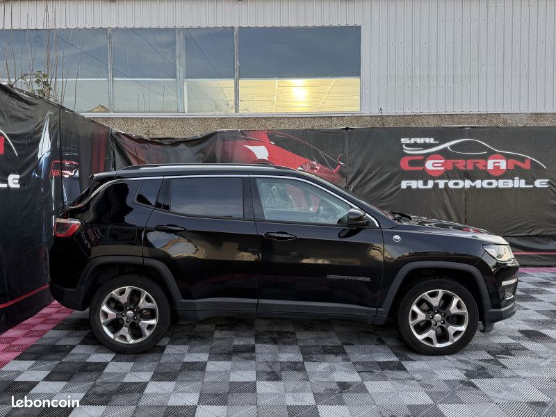 Jeep COMPASS 2.0 MULTIJET II 140CH LIMITED 4X4 BVA9 (image 10)