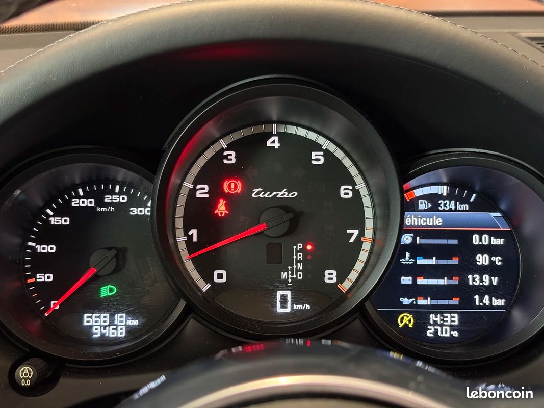 Porsche MACAN 3.6L 440CH Turbo mit Performance Paket (image 10)