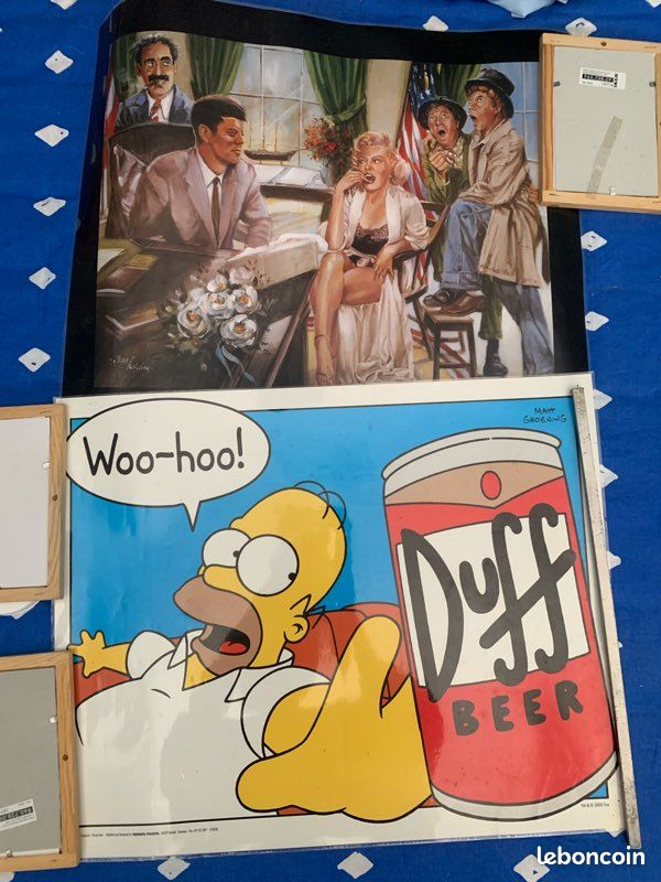 2 POSTERS Plastifiés. Très Bon Etat (image 1)