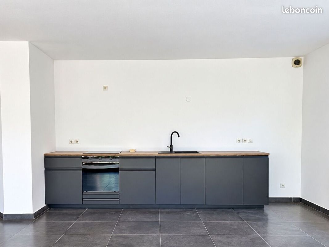 Appartement 4 pièces 93 m² · à Sainte-Foy-lès-Lyon · 93 m² · 1 570 €/mois