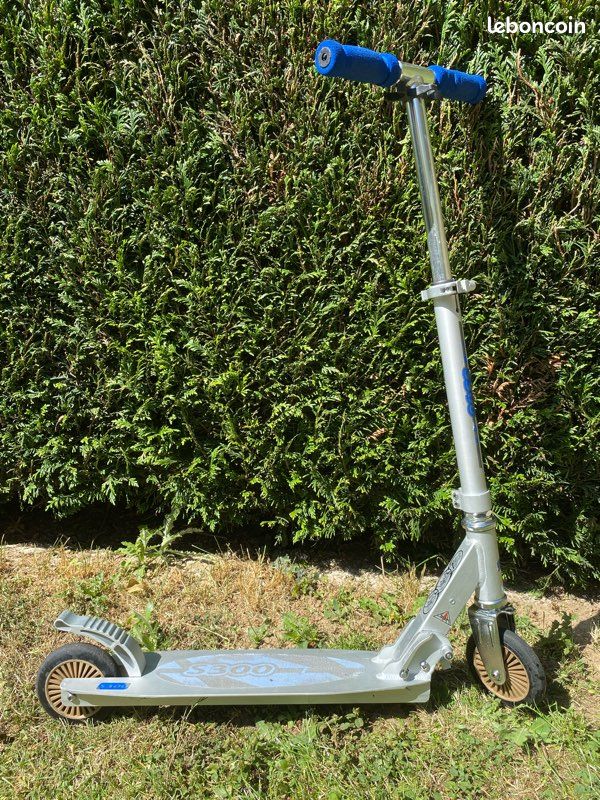 Trottinette enfant mid5 avec frein au guidon et suspension graphisme bleu pour les clubs et collectivités | Decathlon Pro