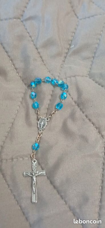 Chapelet bleu (image 1)