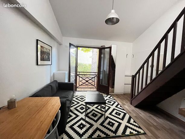 Studio 1 pièce 19 m² — 1