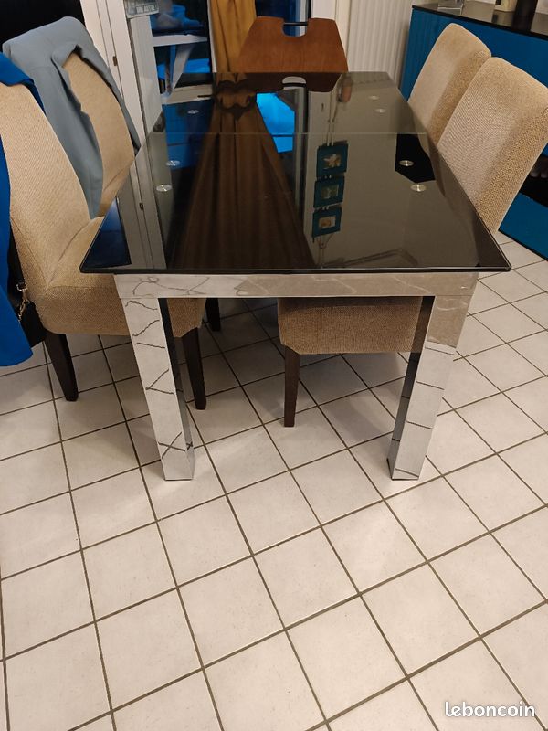 Table de salon (image 1)