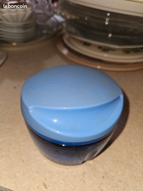 Mini hachoir tupperware (image 1)